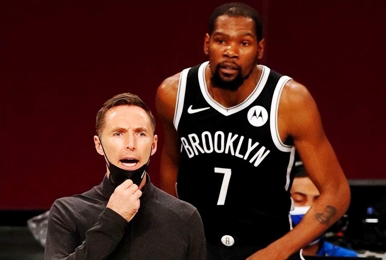 手往往在比 手往往在比