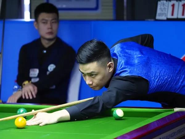 把球打进肘 把球打进肘