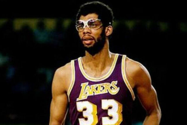 边路与中路 边路与中路