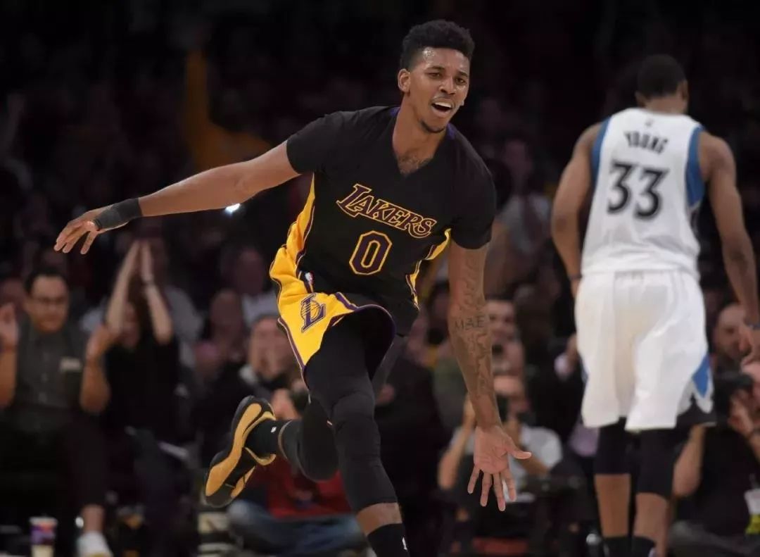 续放大细节 续放大细节